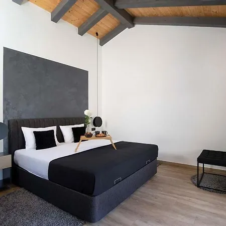Frola Comfortable Holiday Villa